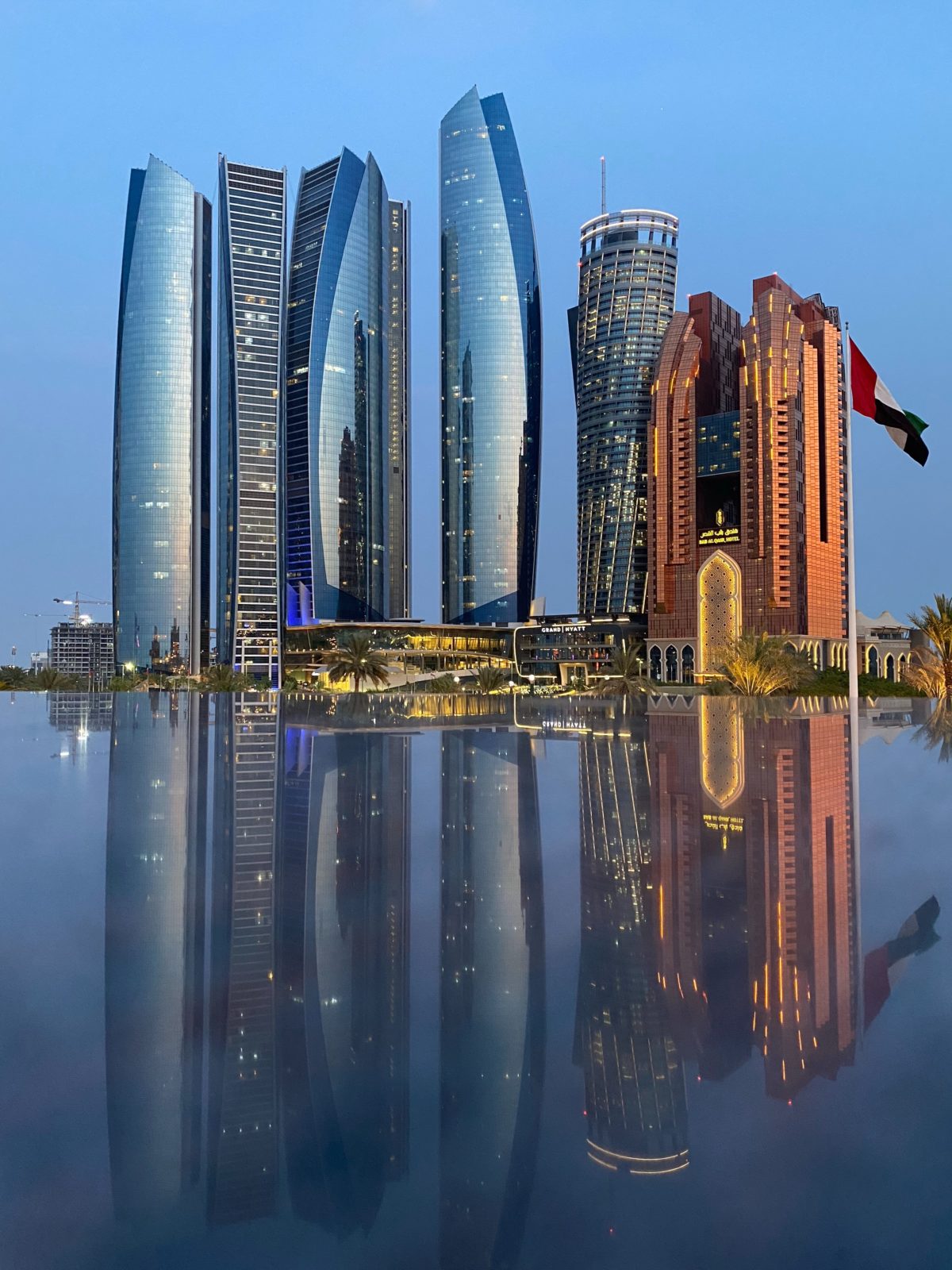ما هي أهم مميزات الاستثمار العقاري في أبو ظبي